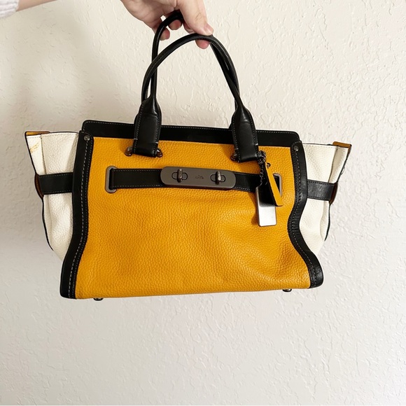 Coach Rare Color Block Swagger 27 Pebble Leather Chain Strap bag - Picture 13 of 13